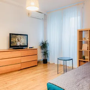city-center-downtown-apartment.bucharesthotelsnow.com/