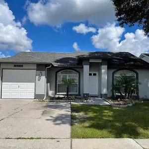  Holiday home Cozy 3 Bedroom Close To Everything In Tampa!
